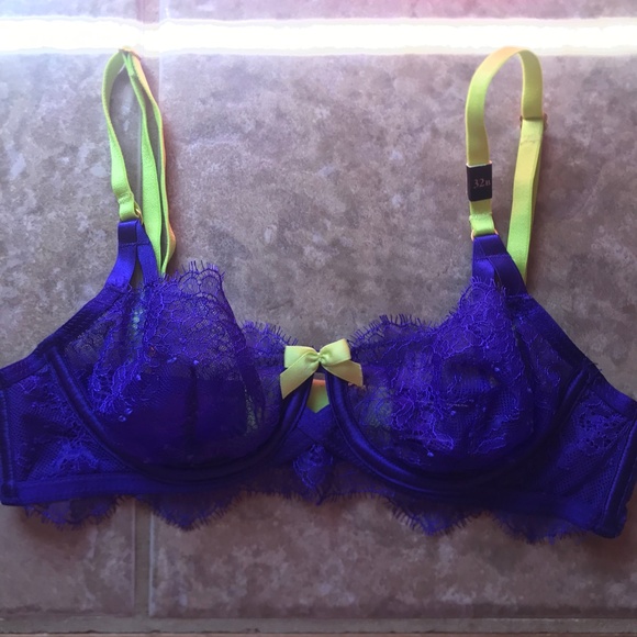 NWT Victorias Secret Very Sexy & Dream Angels Unlined Bra Bundle 32B - Picture 5 of 10